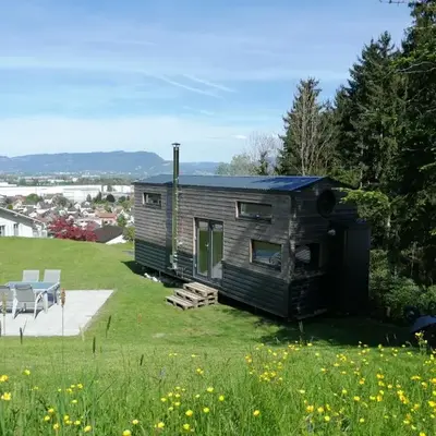 Tiny House im Grünen