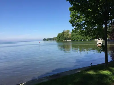 a view of a large body of water at Landgasthaus Bären in Grub